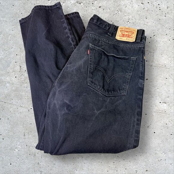 Levi’s 550 Relaxed Fit Jeans Men’s 42x32 Black Tapered Leg Western Casual Pants - Picture 1 of 13